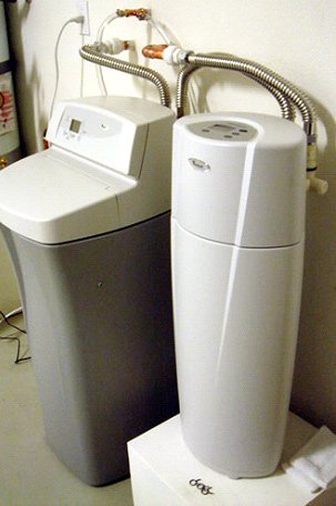 The Best Water Softeners Dec 2018 Expert Ratings Reviews As You Can See These Units Don T Look Like Much From The Outside But What They Achieve Is Almost Magical Improve Your Drinking Water Protect
